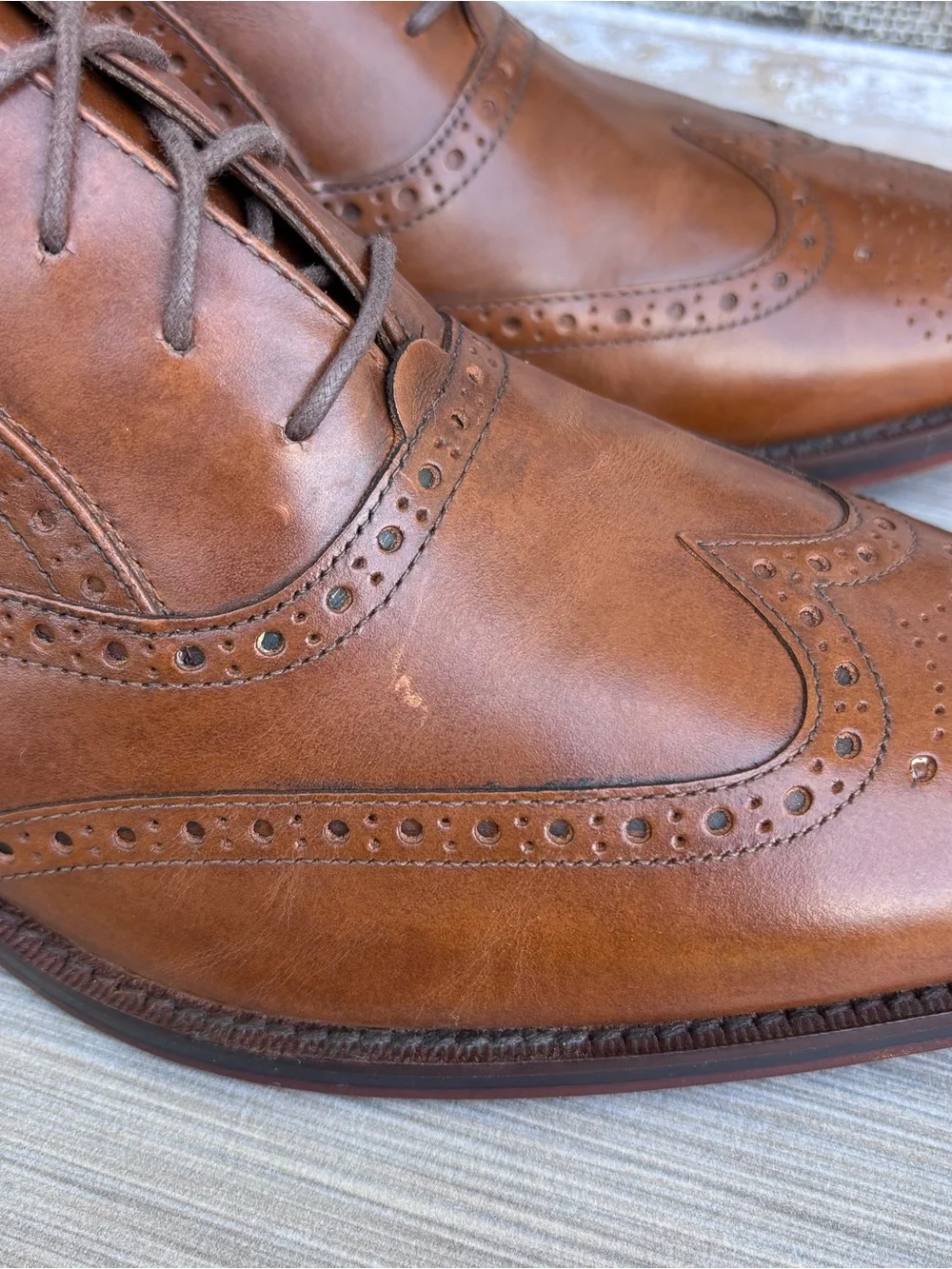 COLE HAAN Cambridge Wingtip Oxfords